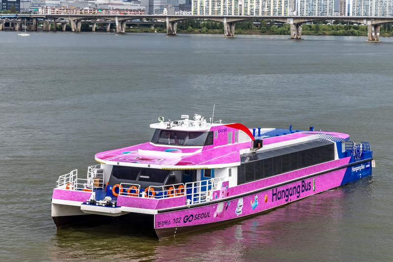 n번째 중단된 한강버스, 이번엔 강바닥에 걸려 멈췄다고? 🤔(feat. 오세훈 사과)