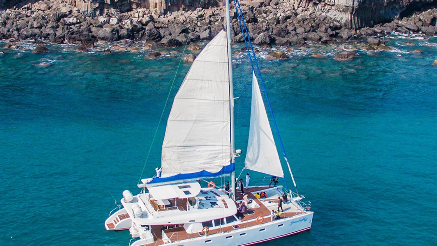 가장 이국적인 제주 바다 위 색다른 낭만⛵ 그랑블루요트