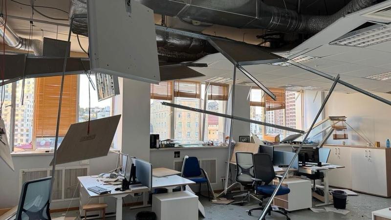 우크라이나 수도 키이우에 대규모 공격 가한 러시아, 어린이 포함 최소 17명 사망