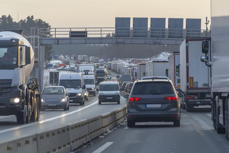 “지금 괜찮나? 언제 덜 막힐까?” 16일 고속도로 교통 상황 및 설 연휴 정체 전망 정리 🚙