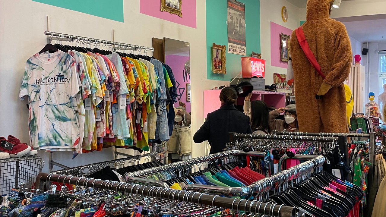 베를린에서 외치는 Love myself