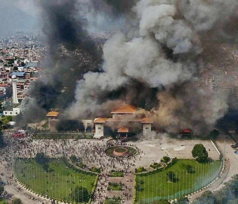 50명 이상 사망 수감자 1만 명 탈옥한 네팔 반정부 시위, 외교부 ‘특별여행주의보’ 발령