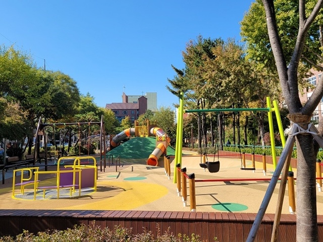 모두를 위한 놀이터, '배리어프리 놀이터'