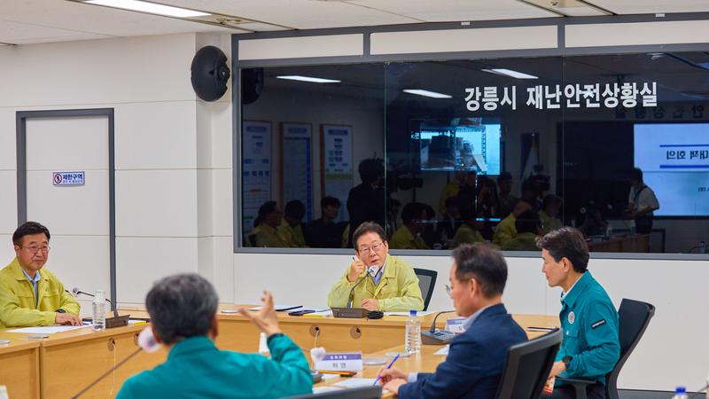 속초는 ‘워터밤’, 강릉은 ‘최악 가뭄’? 이재명 대통령에게 핀잔 들은 강릉시장 향해 거세지는 비판