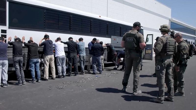 “이런 식이면 미국에서 사업 못해!” 미국 현대차-LG엔솔 공장 대규모 체포·구금 사태가 남긴 것