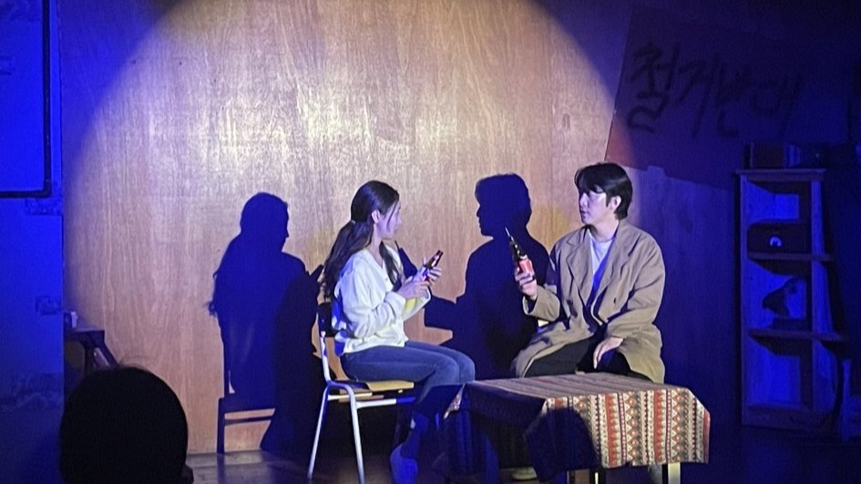 어디까지가 무대예요? 매장 전체가 무대가 되는 펍, 맥거핀씨어터