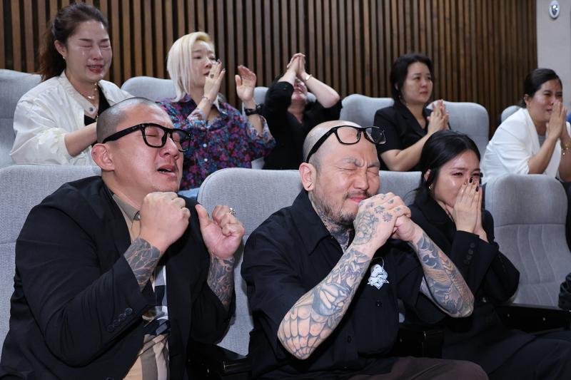 33년 만에 국회 본회의 통과한 문신사법, 이제 안전하게 타투 받을 수 있게 될까?  💪