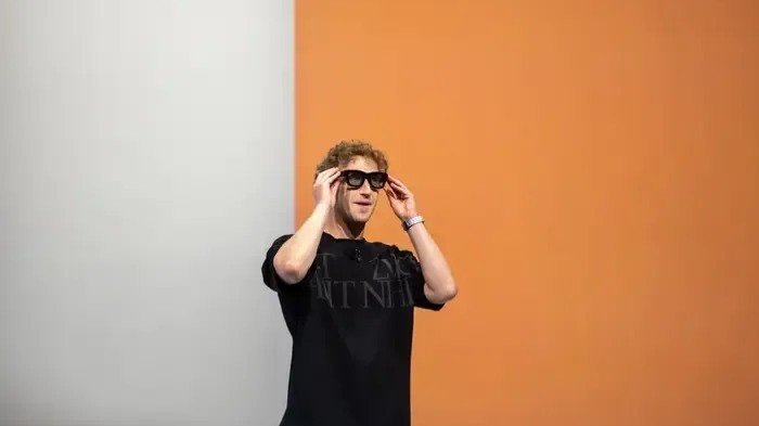 우리 주커버그가 달라졌어요