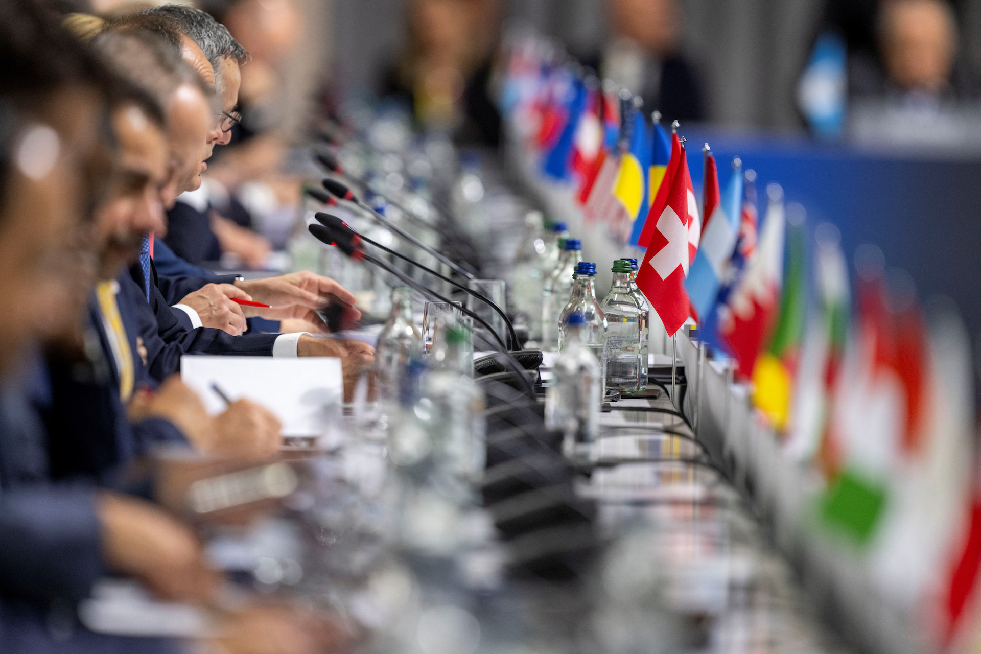 아쉬움 속에 막 내린 우크라 평화회의