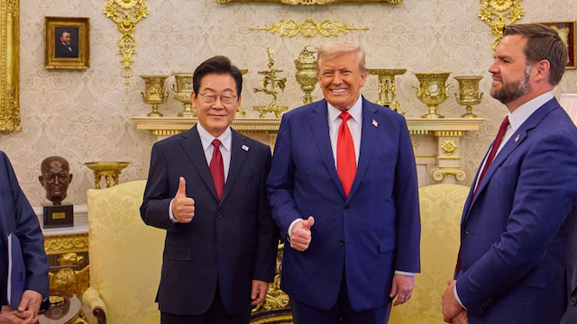 여론조사 "잘했다" 평가 우세한 한미 정상회담, 후속 협상 끝나야 진짜로 평가할 수 있다고?