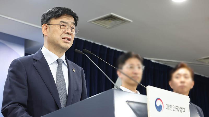 이상경 차관 결국 사퇴했지만, “국민 기만” 고발까지 잇따르는 이유는?