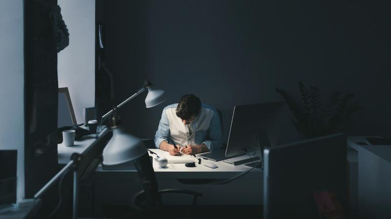 포괄임금제 ‘공짜노동’ 방지 나선 정부 “야근한 만큼 돈 다 주세요”💰