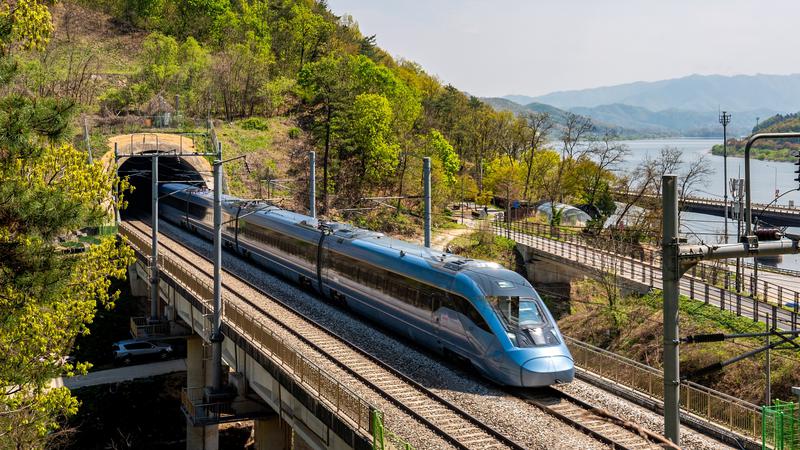 KTX·SRT ‘시범 중련운행’ 시작: 좌석 2배로 늘고 요금은 10% 할인돼요 🚄