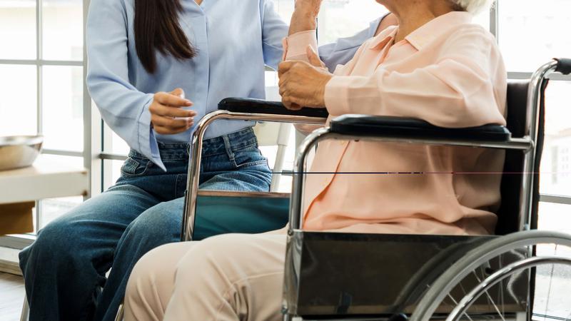 서울시 ‘자기돌봄비 지원’: 가족 돌보는 청소년·청년, 월 30만 원 자기돌봄비 받아요