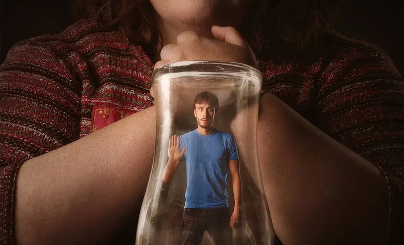 <베이비 레인디어>｜ 스토킹과 자기혐오의 불편한 만남