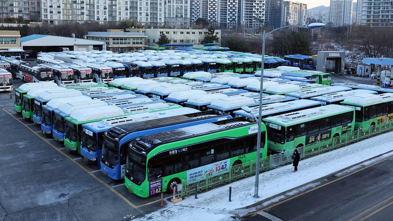 무기한 전면 파업 들어간 서울 시내버스, 출퇴근길 상황과 노조 협상 결렬된 이유 🚌