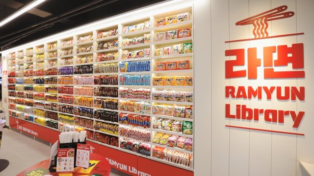 MZ세대는 지금 이곳으로! ‘핫플’이 된 편의점