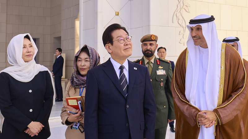 한·UAE 정상회담 마친 이재명 대통령: “두 나라 100년 동행, 놓치지 않을 거예요” 🤝