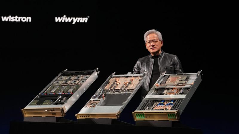 엔비디아 CEO 젠슨 황: “한국 로보틱스에 잔뜩 투자하겠습니다” 🤖