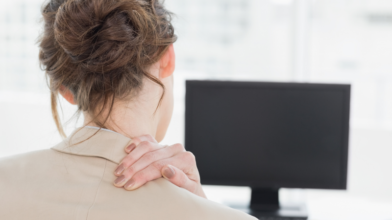 야근으로 목·손목 통증 달고 사나요? 거북목·손목터널 증후군 예방 자세·용품·스트레칭 추천 💪