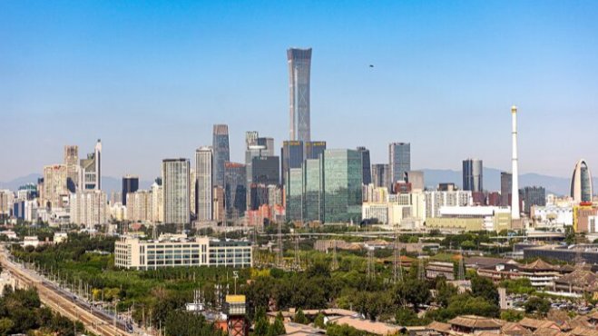 중국, 미 기업에겐 ‘손짓’, 미 정부엔 ‘손가락질’👆