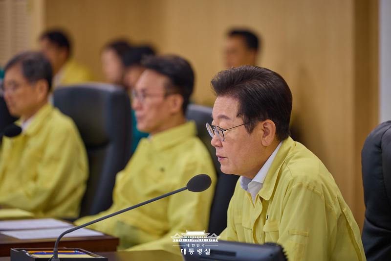 이재명 대통령이 국무회의에서 지적했던 사업장 안전 의무 책임, 경고 없이 바로 수사·과태료 들어간다고?