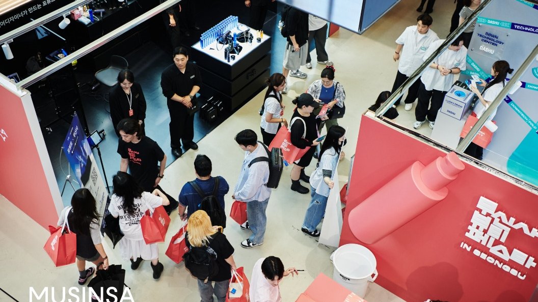 "올영, 다이소 잡아라" 편의점까지 나선 뷰티 대전 (1)