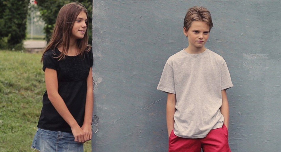 누군가는 거짓말을 하고 있다