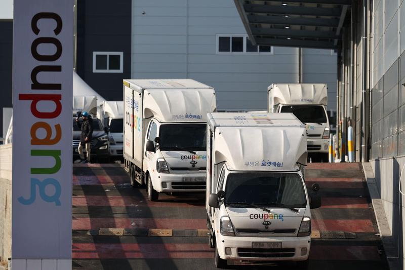 반복되는 사망사고에 쿠팡 물류센터·배송캠프 야간 노동 실태점검 나서는 고용노동부