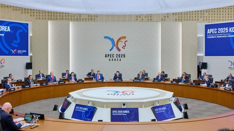 ‘자유무역’ 문구 빠진 ‘경주 선언’, 대신 APEC 기본 정신은 지켰다?