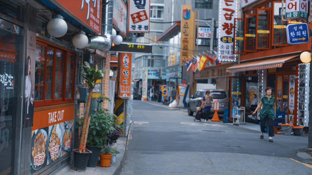 #서부지법첫재판 #캐나다새총리 #자영업자감소