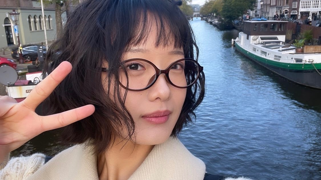 사랑을 전하는 가수, 한로로