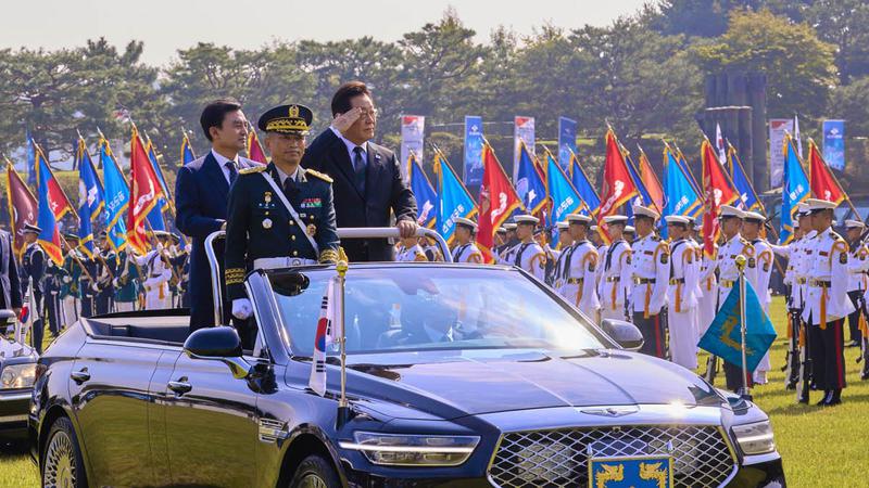 ‘자주 국방’부터 ‘계엄 청산’까지, 국군 개혁 강조한 이재명 대통령 🪖
