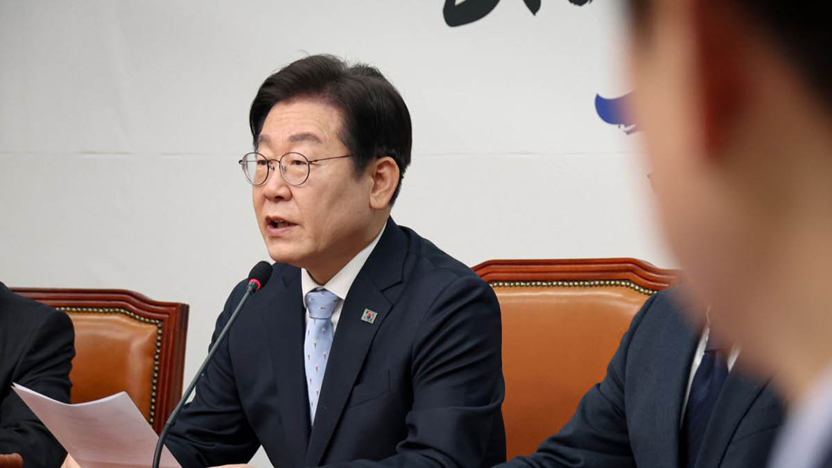 더불어민주당은 중도 보수? 이재명 대표가 불러온 당 정체성 논란