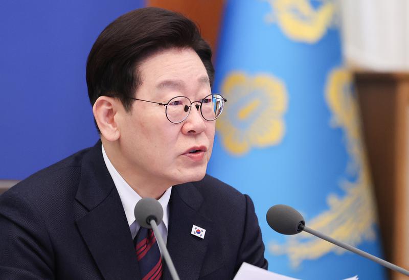 초강수 던진 이재명 대통령: “부동산 정책 논의 과정에서 다주택자 공직자는 OUT!” 👀🏠