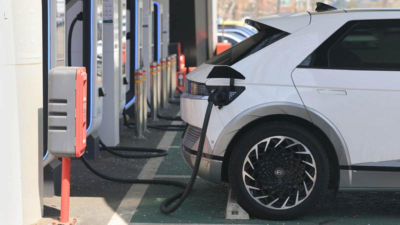 전기차 100만대 시대, 다음은 V2G가 온다고? 개념 정리부터 전망 총정리 ⚡🚗