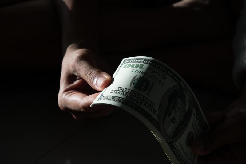 ‘암표와의 전쟁’ 선언한 정부 🥊 (feat. 암표 3법·신고포상금·과징금)