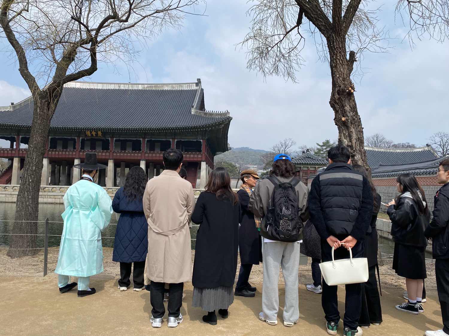 포스트 썸네일 4037