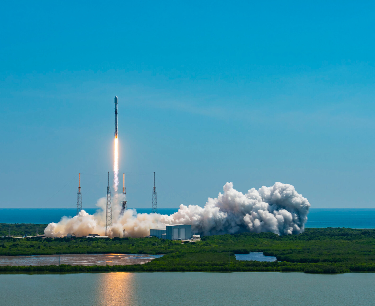 암흑을 보는 망원경 🔭