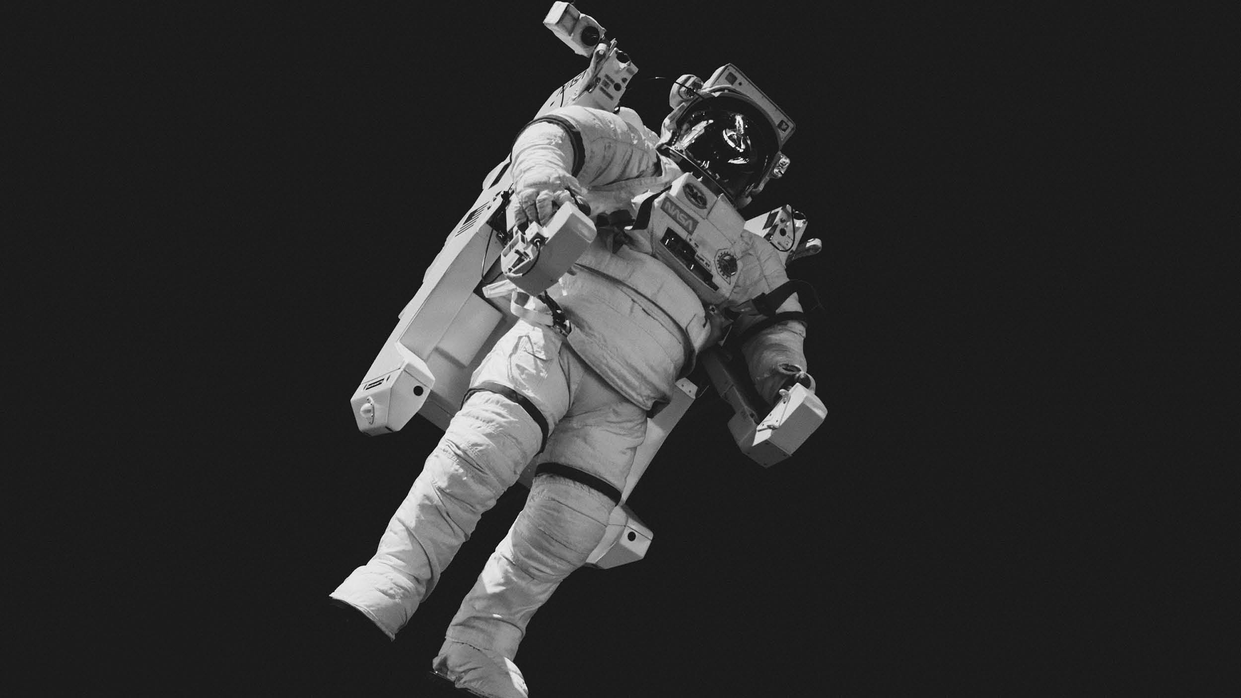 휴스턴, 휴스턴, 들리는가? 🧑‍🚀