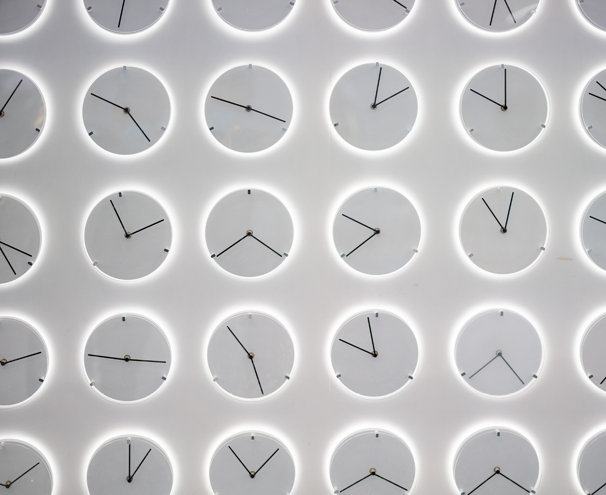 정부: “몰아서 일하고 몰아서 쉬세요~”