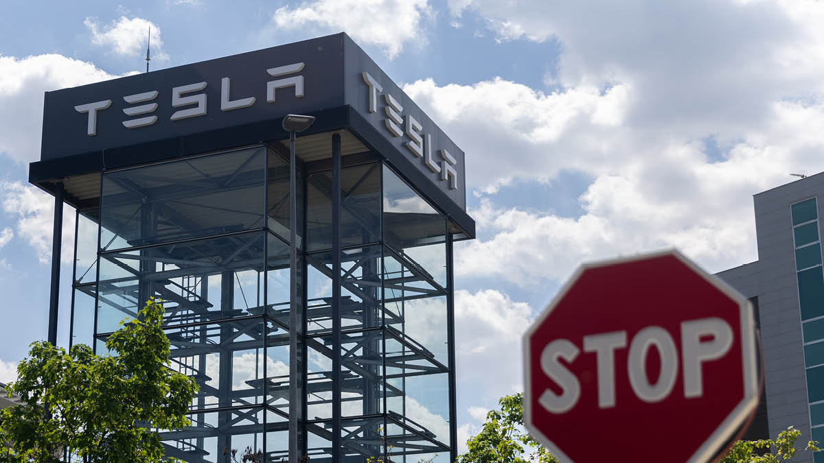 테슬라 구조조정과 전기차 시장 부진