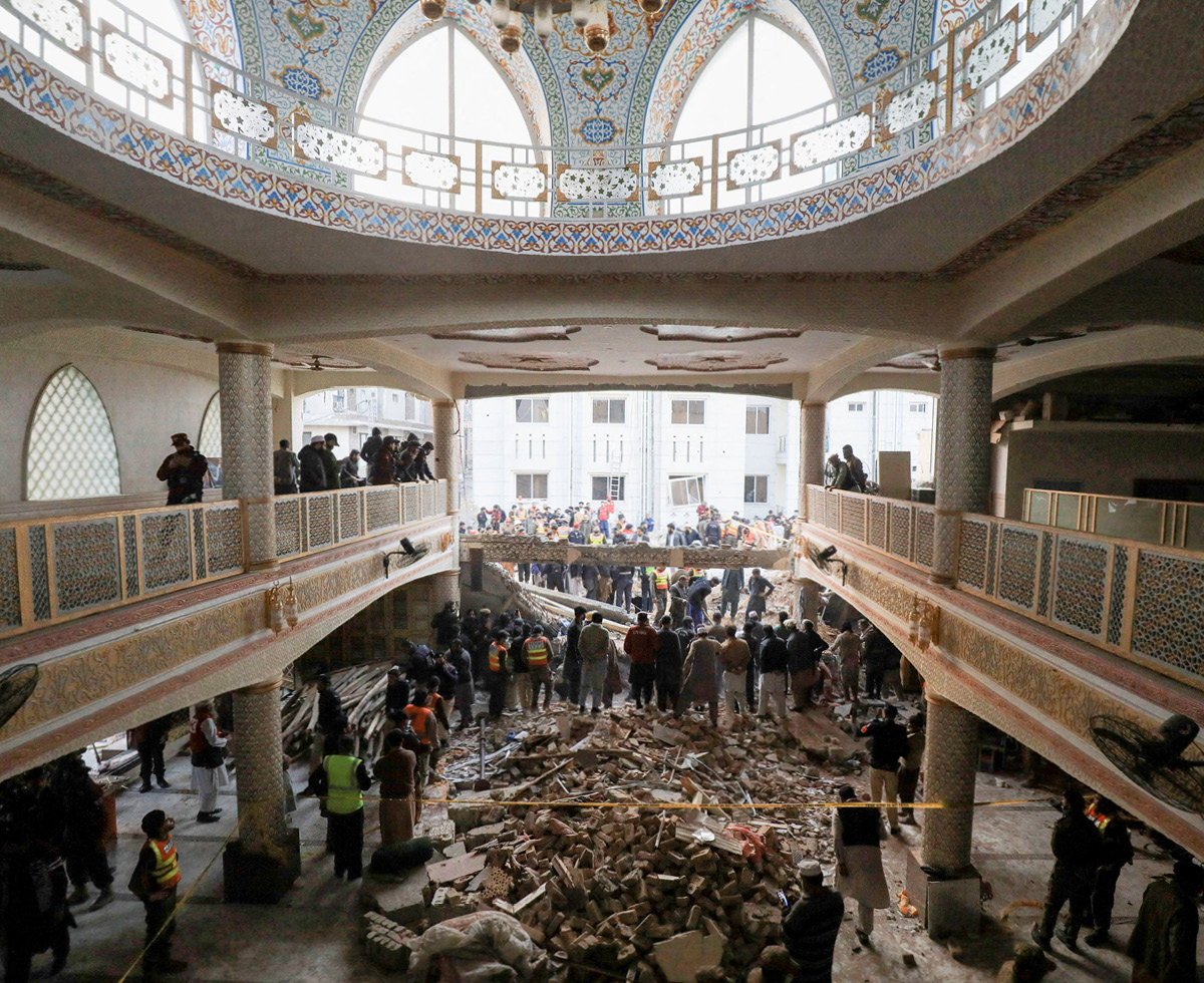 파키스탄 사원 폭탄 테러