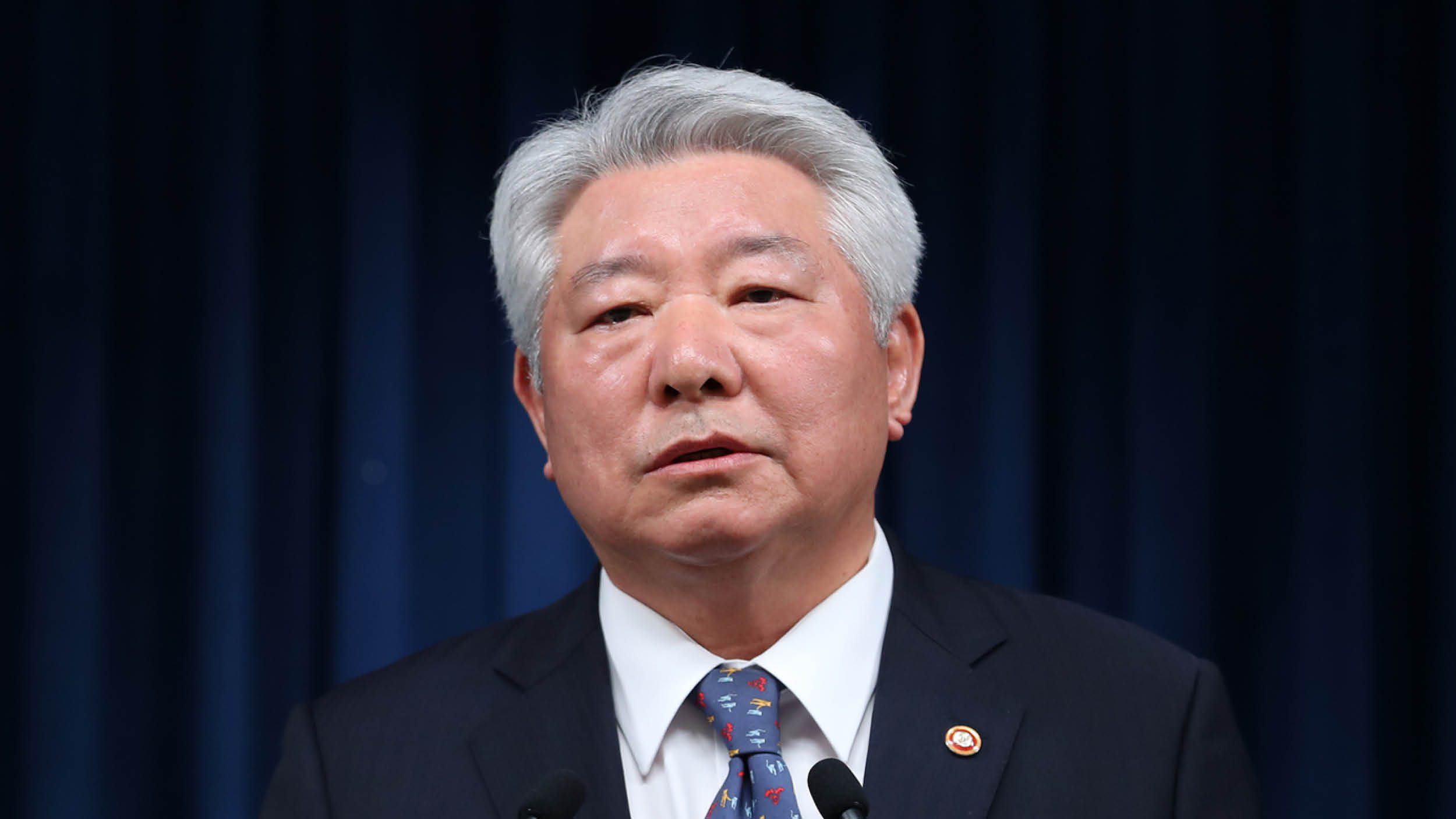 방통위원장 후보, 적임자 vs. 방송장악