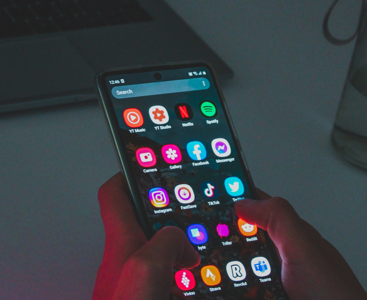 SNS도 책임져라! 📵