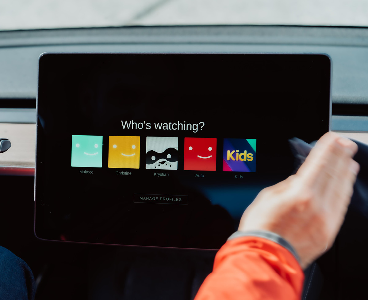 당분간은 친구끼리 같이 봐요 📺