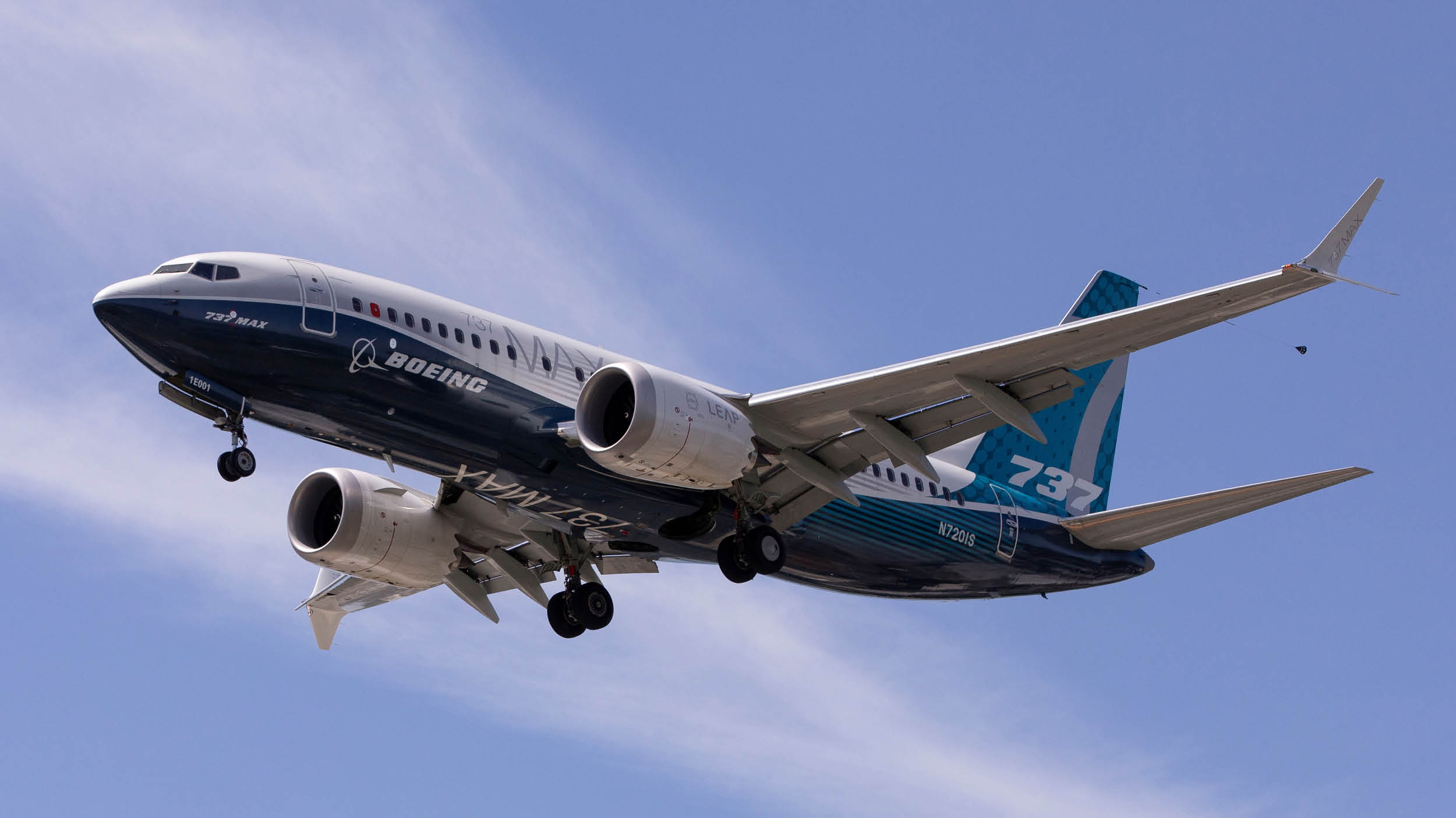 보잉 737맥스 비상 착륙