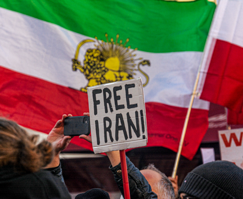 히잡을 거부한 이란의 셀럽 🙅