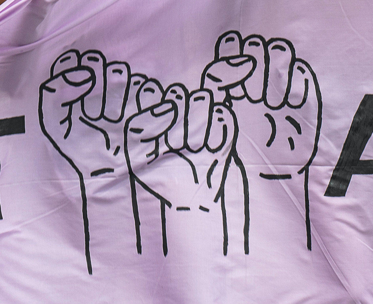 성평등: 300년 지각할게 ⚖️