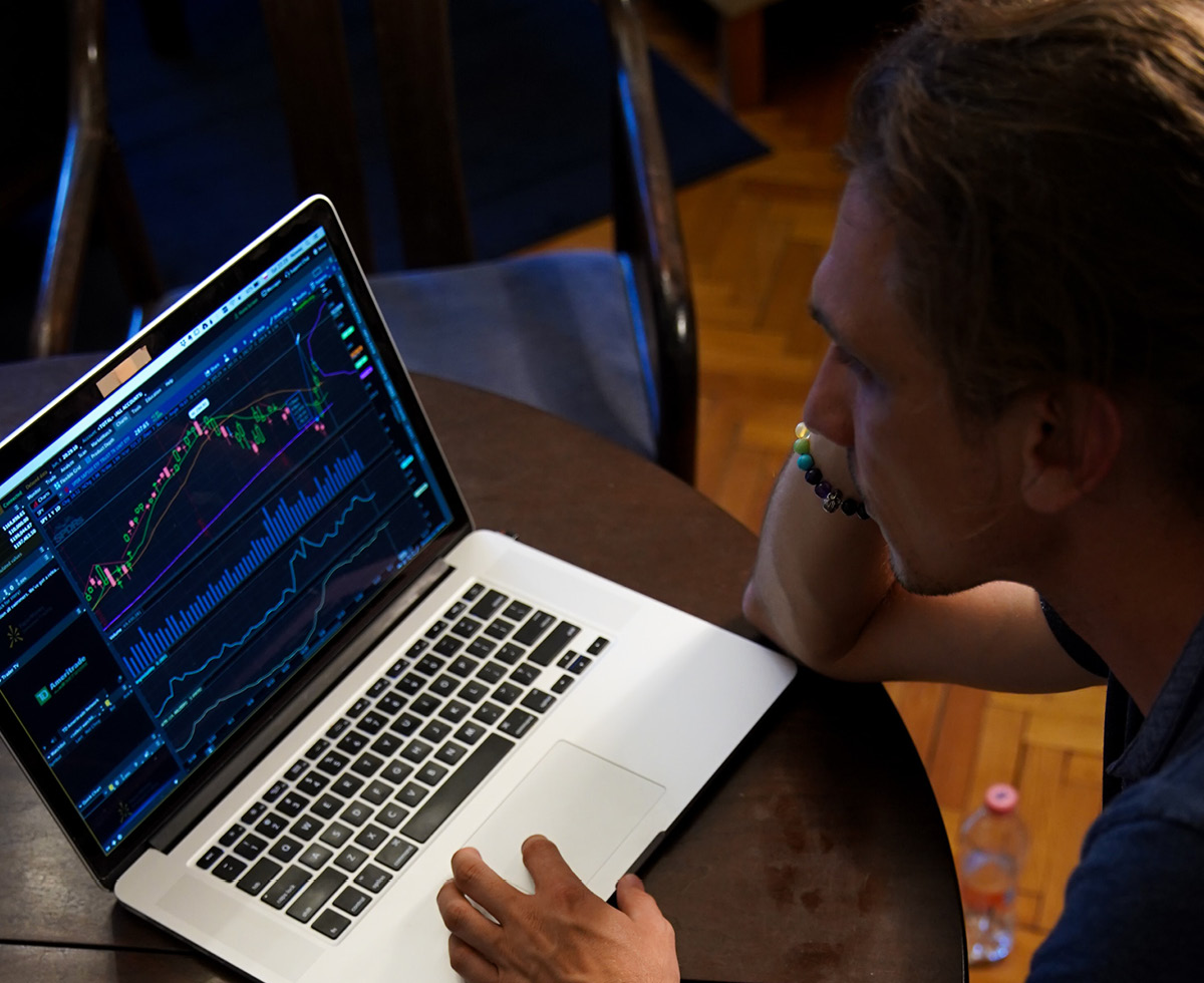 미국: “금리 더 많이 올려야겠는데?” 💸